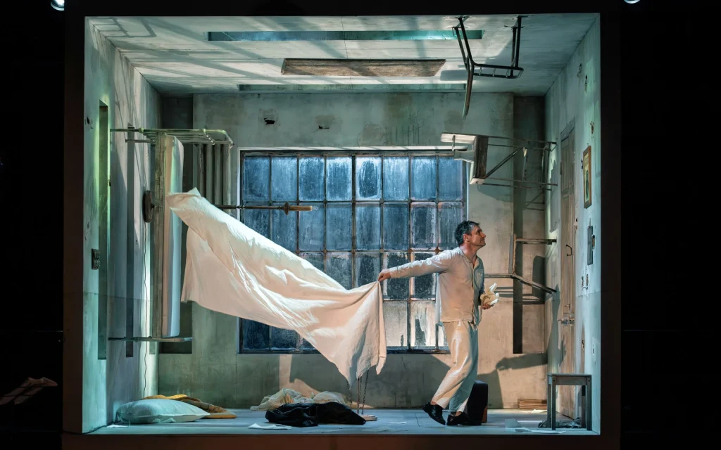 Metamorfoza. Credit foto: Volker Vornehm